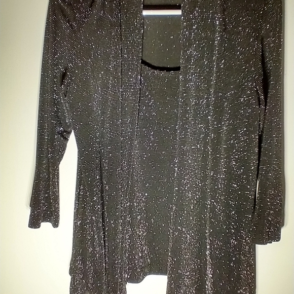Onyx Nite Black & Silver Top Size Small - Picture 6 of 7